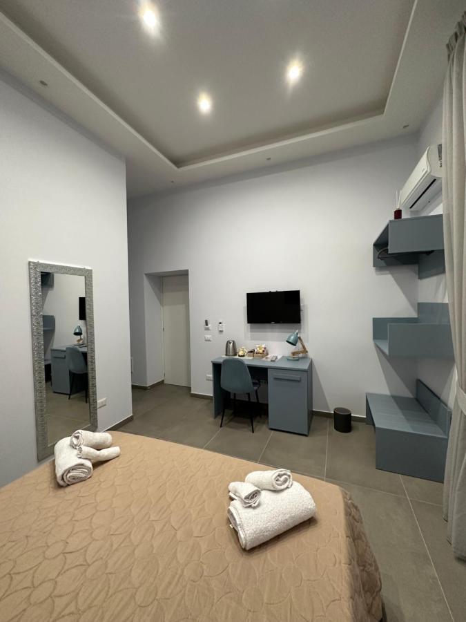 Casa Vacanze Sant'Agostino Наполи Екстериор снимка